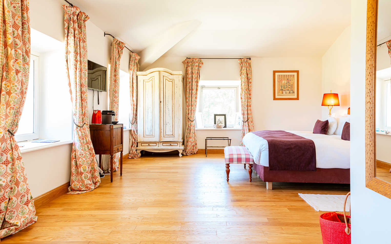 Grenache Guest room Chateau Talaud