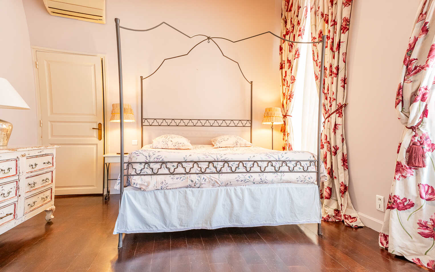 Le Ventoux vacation rental Chateau Talaud
