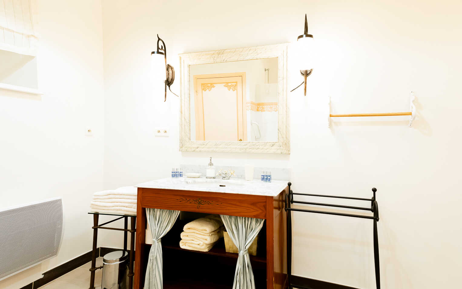 Le Ventoux vacation rental Chateau Talaud